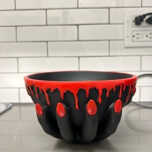 Black and Red Hand Nails Art Bowl